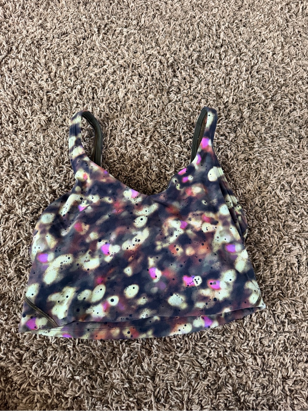 Lululemon bra no pads!